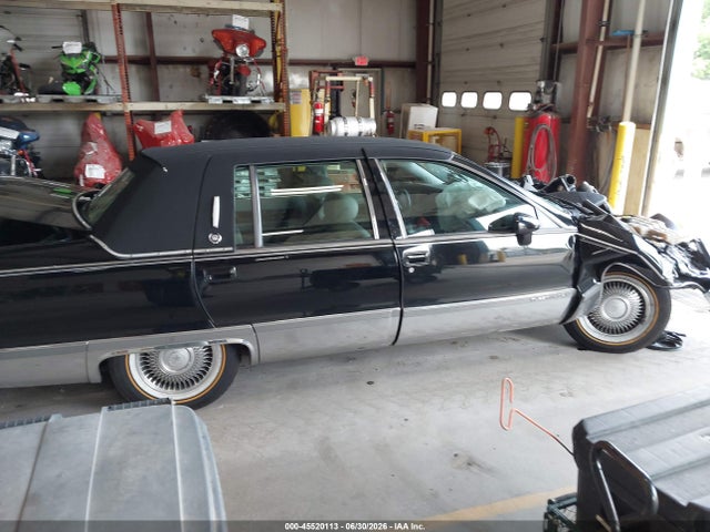 45520113 :رقم المزاد ، 1G6DW52P8RR703879 vin ، 1994 Cadillac Fleetwood Brougham مزاد بيع