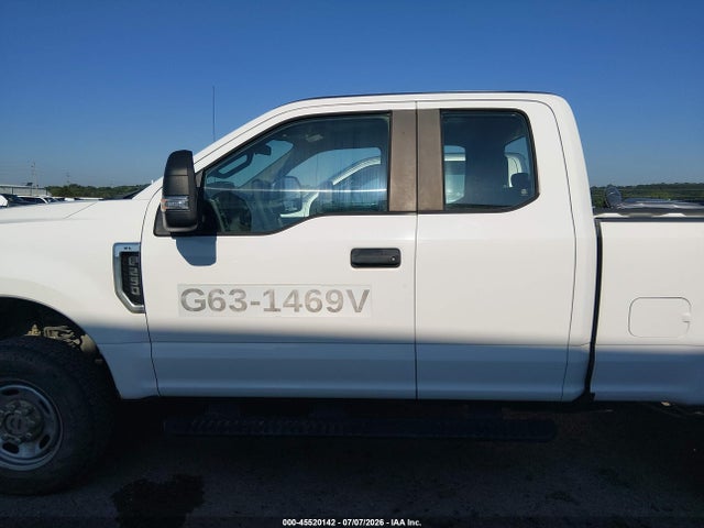 1FT7X2B65JEC48742 Ford F-250 Lariat/xl/xlt