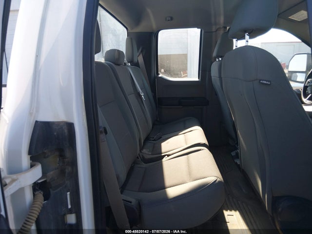 1FT7X2B65JEC48742 Ford F-250 Lariat/xl/xlt
