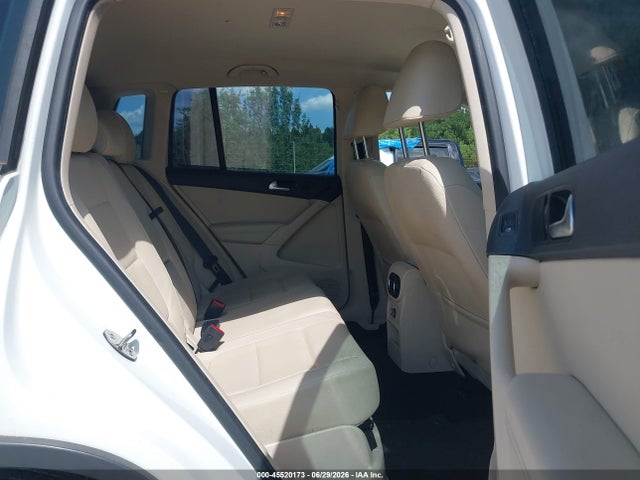 45520173 :رقم المزاد ، WVGAV7AX1GW574359 vin ، 2016 Volkswagen Tiguan S مزاد بيع