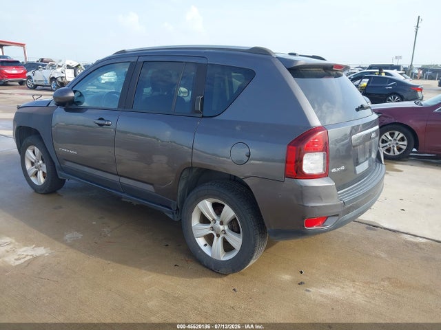 1C4NJDEB5GD759170 Jeep Compass Latitude
