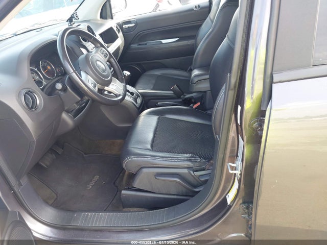 1C4NJDEB5GD759170 Jeep Compass Latitude