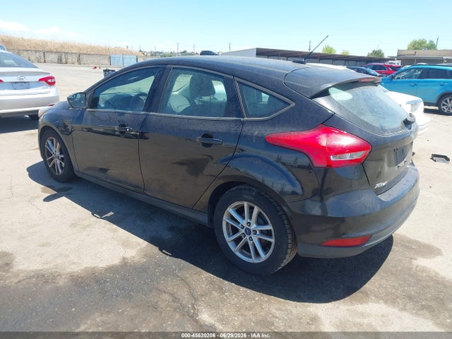 Auction sale of the 2017 Ford Focus Se, vin: 1FADP3K28HL245660, lot number: 45520206