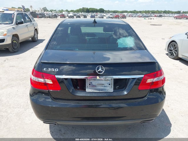 2013 Mercedes-benz E 350 მანქანა იყიდება აუქციონზე, vin: WDDHF5KB2DA749496, აუქციონის ნომერი: 45520208