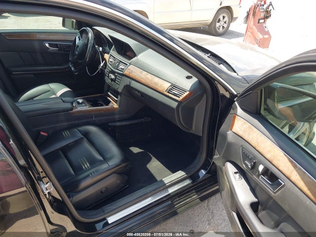 2013 Mercedes-benz E 350 მანქანა იყიდება აუქციონზე, vin: WDDHF5KB2DA749496, აუქციონის ნომერი: 45520208