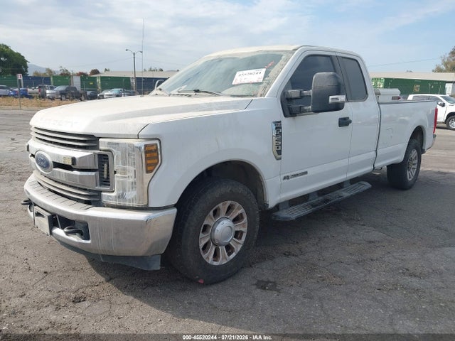 1FT7X2AT0KEF49699 Ford F-250 Lariat/xl/xlt