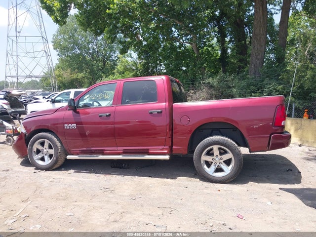 Продажа на аукционе авто 2018 Ram 1500 Express  4x4 5'7 Box, vin: 3C6RR7KG9JG203537, номер лота: 45520246