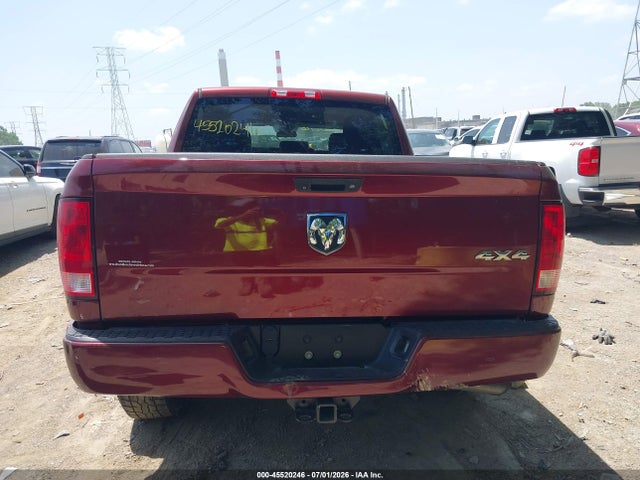 Продажа на аукционе авто 2018 Ram 1500 Express  4x4 5'7 Box, vin: 3C6RR7KG9JG203537, номер лота: 45520246