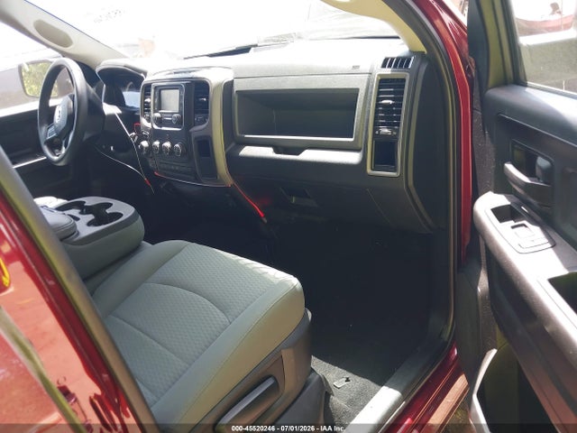 Продажа на аукционе авто 2018 Ram 1500 Express  4x4 5'7 Box, vin: 3C6RR7KG9JG203537, номер лота: 45520246