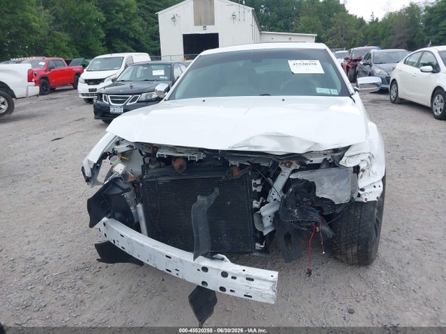 Продаж на аукціоні авто 2015 Chrysler 300c Awd, vin: 2C3CCAKG1FH781916, номер лоту: 45520258