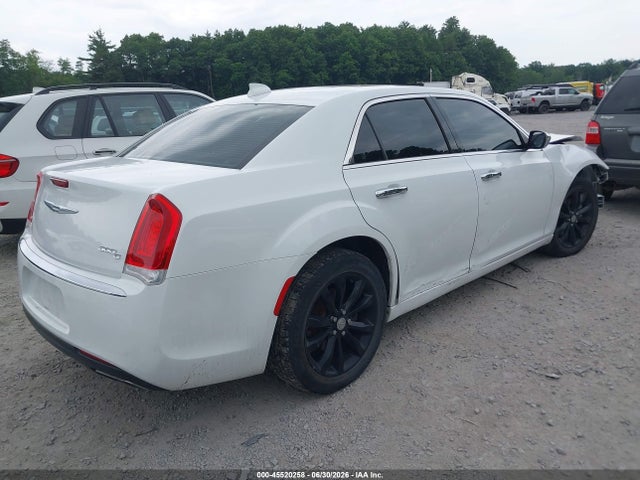 Продаж на аукціоні авто 2015 Chrysler 300c Awd, vin: 2C3CCAKG1FH781916, номер лоту: 45520258
