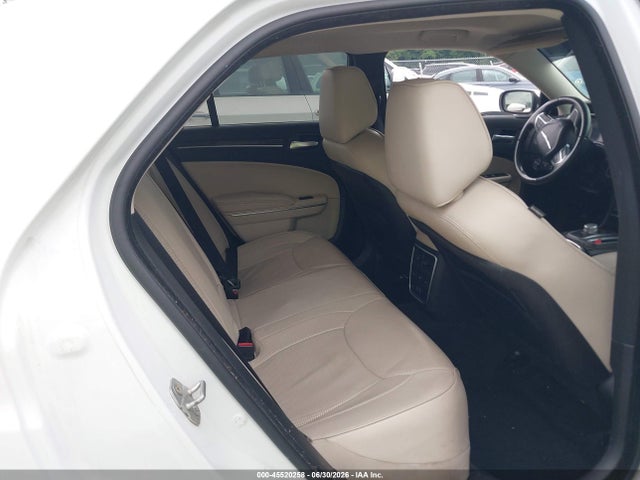 Продаж на аукціоні авто 2015 Chrysler 300c Awd, vin: 2C3CCAKG1FH781916, номер лоту: 45520258