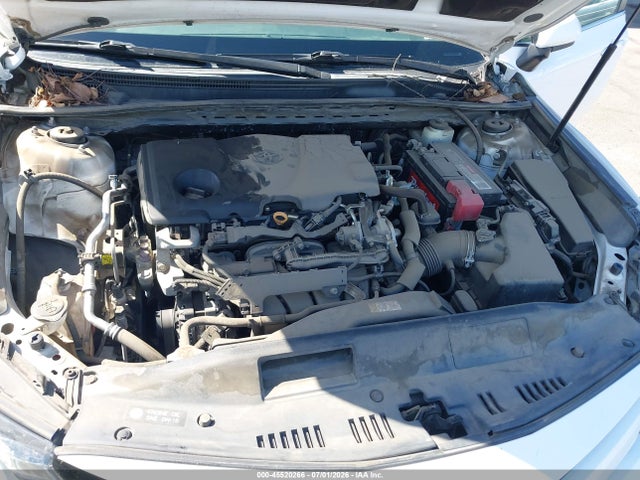 Toyota CAMRY LE 2018 4T1B11HK9JU580968 Image 10