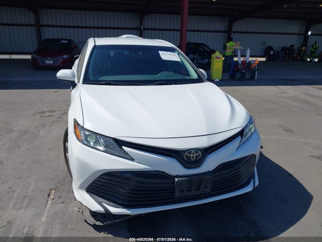 Toyota CAMRY LE 2018 4T1B11HK9JU580968 Image 13