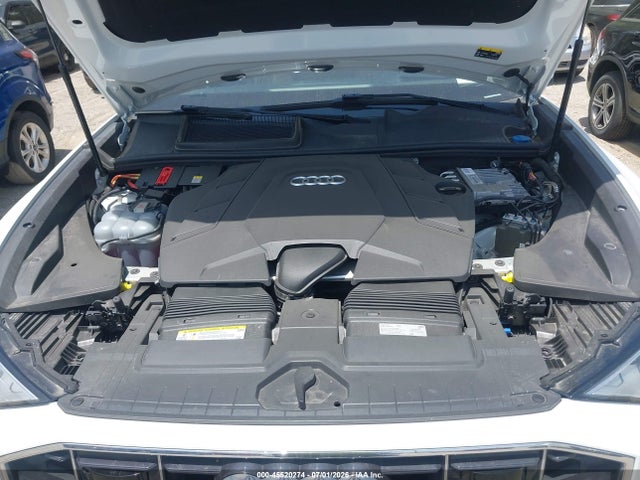45520274 :رقم المزاد ، WA1FVAF16LD000402 vin ، 2020 Audi Q8 Prestige 55 Tfsi Quattro Tiptronic مزاد بيع