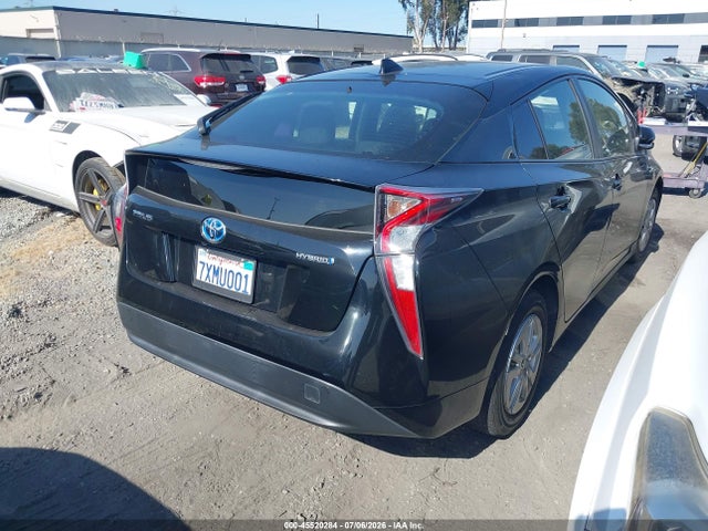 Toyota Prius Two 2017 JTDKBRFU1H3553266 Image 4