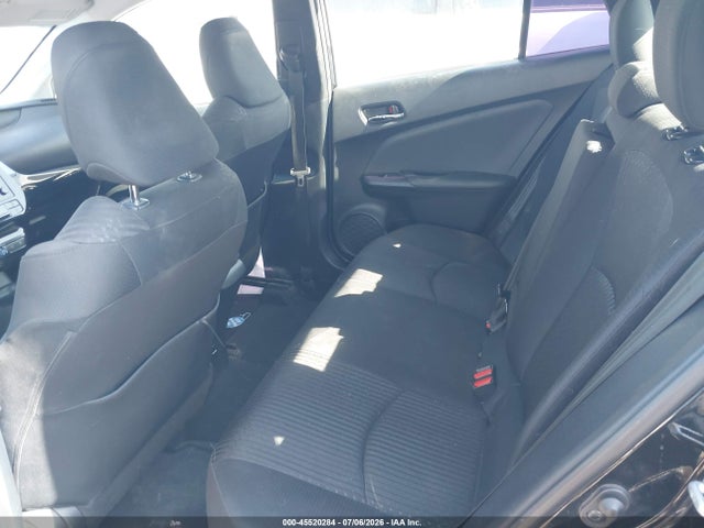Toyota Prius Two 2017 JTDKBRFU1H3553266 Image 8