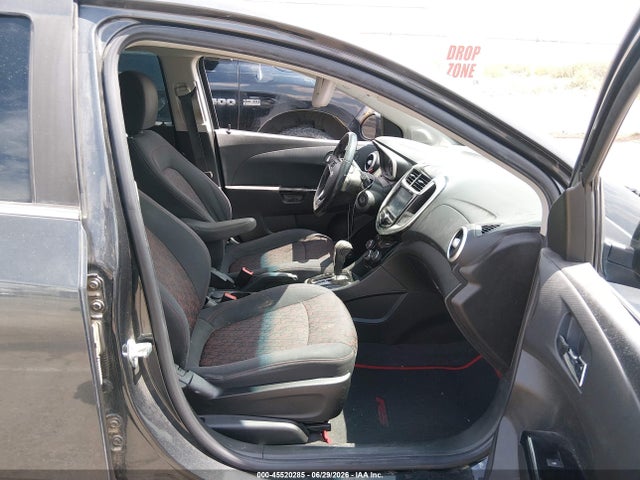 1G1JD6SH1H4177815 Chevrolet Sonic Lt Auto