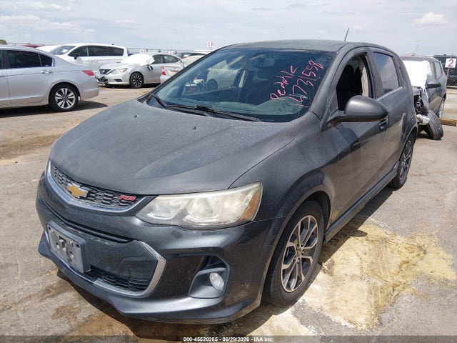 1G1JD6SH1H4177815 Chevrolet Sonic Lt Auto