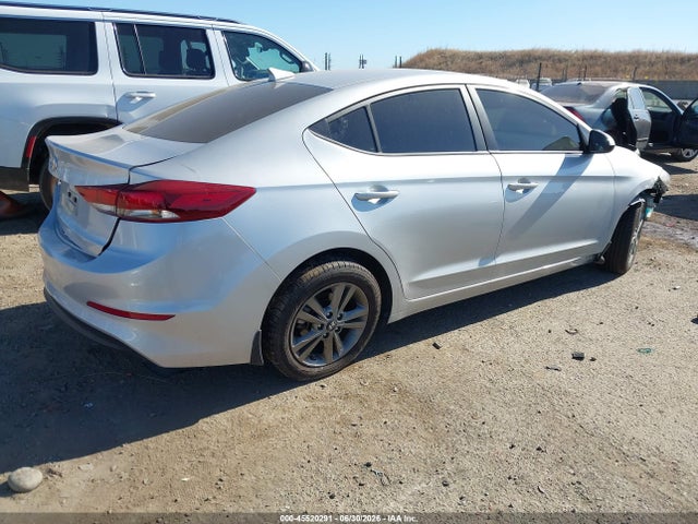 Hyundai ELANTRA SEL 2018 5NPD84LF3JH223896 Image 4