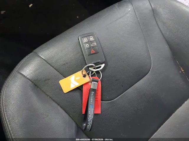 Aukcja sprzedaży 2015 Volvo S60 T5 Platinum, vin: YV140MFM5F2355532, numer aukcji: 45520298