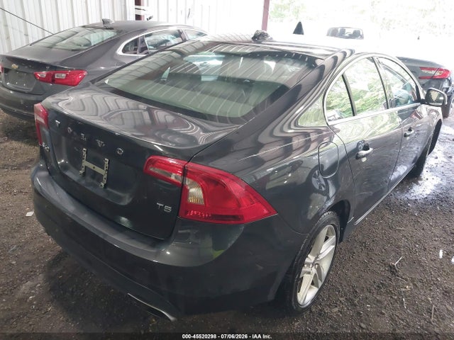 Aukcja sprzedaży 2015 Volvo S60 T5 Platinum, vin: YV140MFM5F2355532, numer aukcji: 45520298