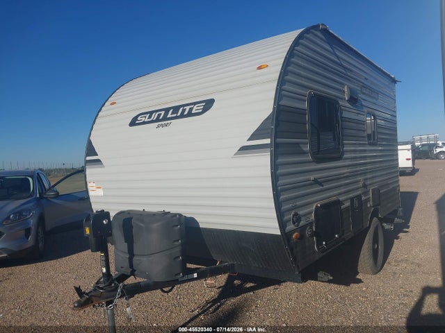 Sun Lite Sport 2022 7J3U1ED12NS006257 Image 2