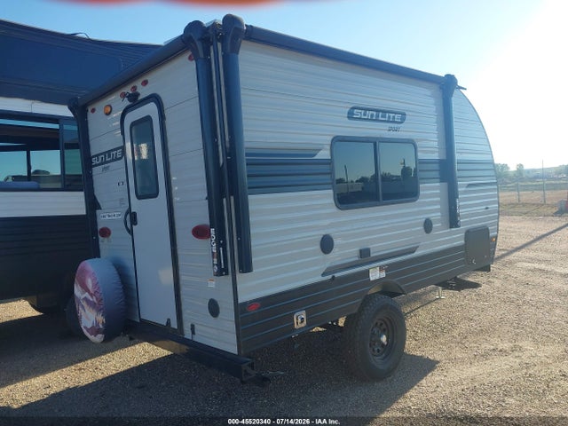 Sun Lite Sport 2022 7J3U1ED12NS006257 Image 4