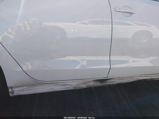 3VW2K7AJ8FM285942 Volkswagen Jetta 2.0l S