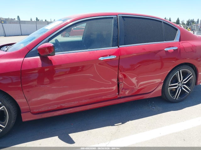 45520369 :رقم المزاد ، 1HGCR2F18HA135927 vin ، 2017 Honda Accord Sport Se مزاد بيع