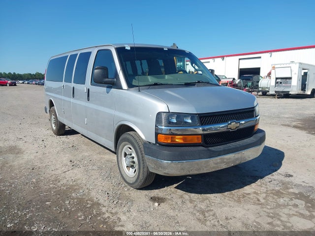Chevrolet Express 3500 Lt 2017 1GAZGPFG2H1301688 Image 1