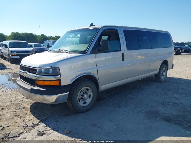 Chevrolet Express 3500 Lt 2017 1GAZGPFG2H1301688 Image 2