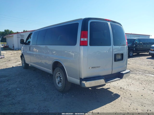 Chevrolet Express 3500 Lt 2017 1GAZGPFG2H1301688 Image 3