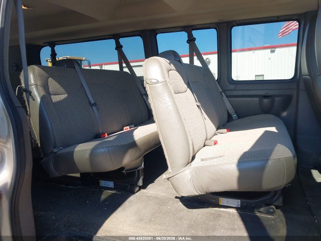 Chevrolet Express 3500 Lt 2017 1GAZGPFG2H1301688 Image 8