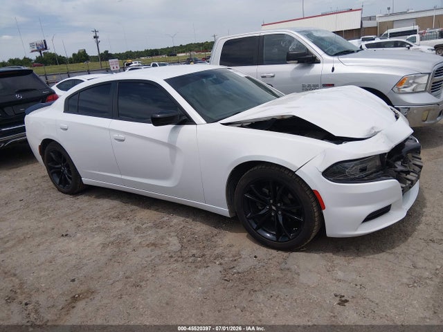 45520397 :رقم المزاد ، 2C3CDXBG1JH336097 vin ، 2018 Dodge Charger Sxt Rwd مزاد بيع