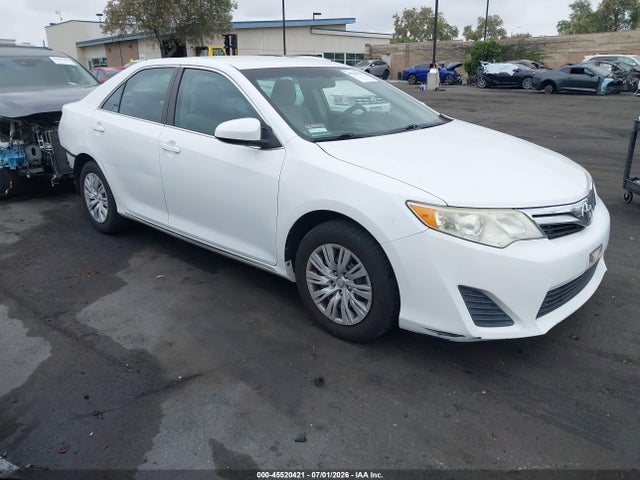 2014 4T1BF1FK2EU850469 main image