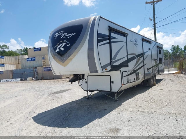Highland Ridge Camping Trailer 2023 58TCM0BV8P3BE3081 Image 2