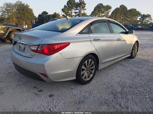 Hyundai Sonata Limited 2014 5NPEC4AC4EH916722 Image 4