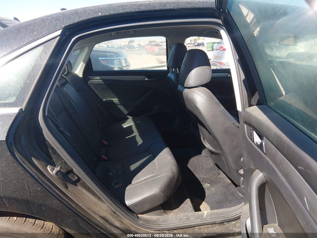 2014 Volkswagen Passat 1.8t Se მანქანა იყიდება აუქციონზე, vin: 1VWBT7A35EC062207, აუქციონის ნომერი: 45520512