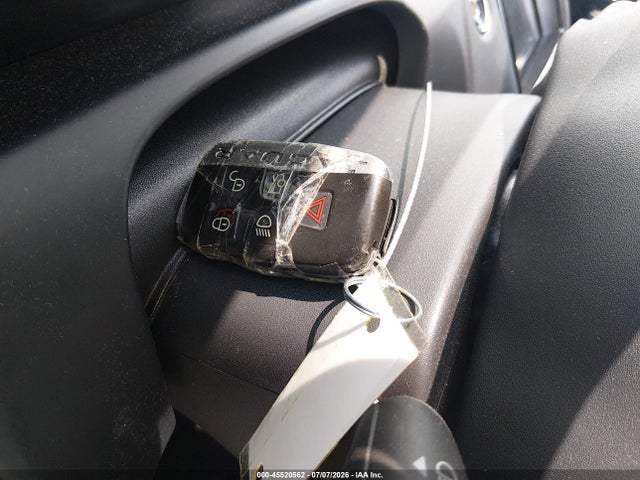 45520562 :رقم المزاد ، SAJWA1CZ2F8V76501 vin ، 2015 Jaguar Xj مزاد بيع