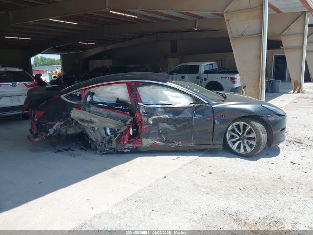Aukcja sprzedaży 2018 Tesla Model 3 Long Range/mid Range, vin: 5YJ3E1EA4JF032135, numer aukcji: 45520581