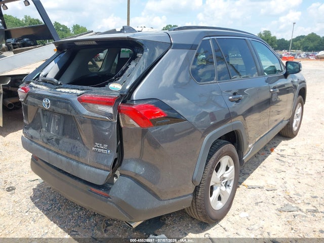 2021 Toyota Rav4 Xle Hybrid მანქანა იყიდება აუქციონზე, vin: 2T3R6RFV7MW016923, აუქციონის ნომერი: 45520597