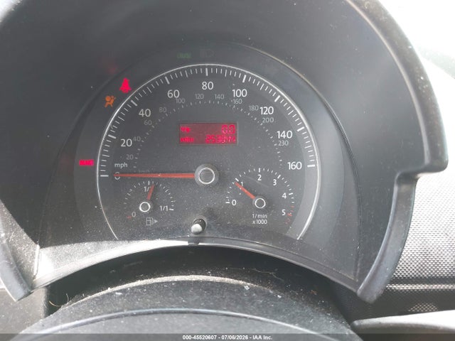 45520607 :رقم المزاد ، 3VWRR31C76M406450 vin ، 2006 Volkswagen New Beetle Tdi مزاد بيع