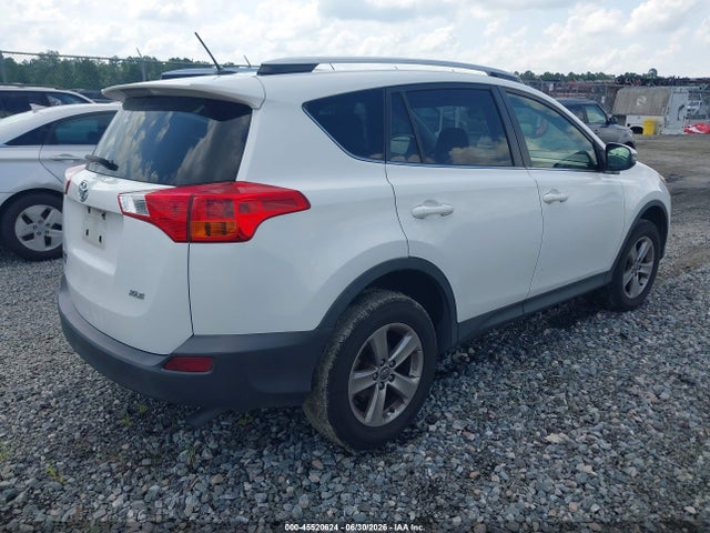 Toyota Rav4 Xle 2015 JTMWFREV4FD066537 Image 4