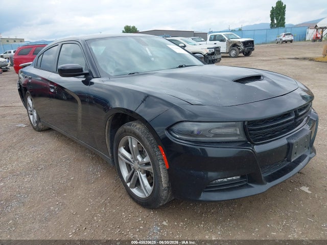 Продаж на аукціоні авто 2015 Dodge Charger Se, vin: 2C3CDXFG8FH810354, номер лоту: 45520625