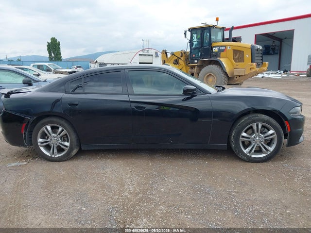 Продаж на аукціоні авто 2015 Dodge Charger Se, vin: 2C3CDXFG8FH810354, номер лоту: 45520625