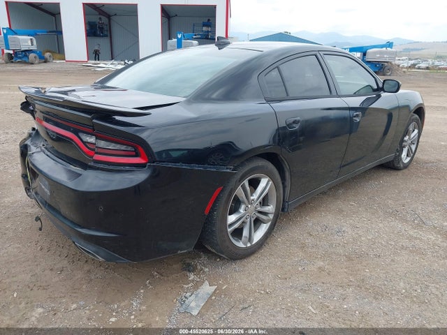 Продаж на аукціоні авто 2015 Dodge Charger Se, vin: 2C3CDXFG8FH810354, номер лоту: 45520625