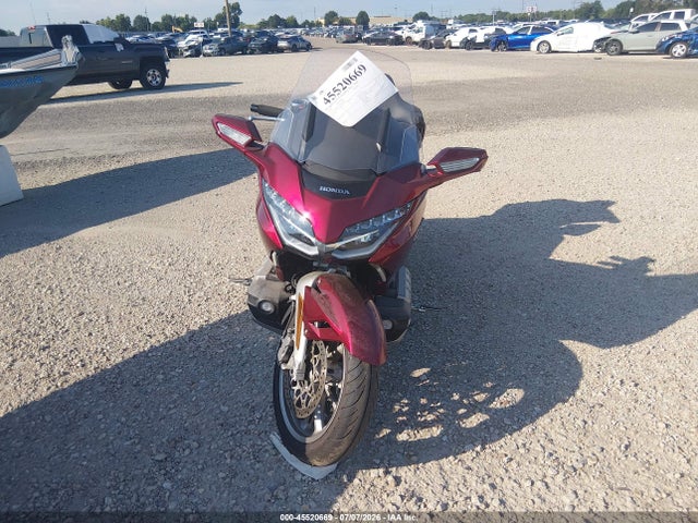 45520669 :رقم المزاد ، JH2SC7957JK004065 vin ، 2018 Honda Gl1800 D مزاد بيع