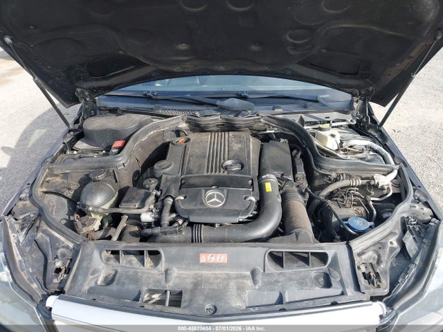 Продажа на аукционе авто 2012 Mercedes-benz C 250 Luxury/sport, vin: WDDGF4HB6CA655360, номер лота: 45520684