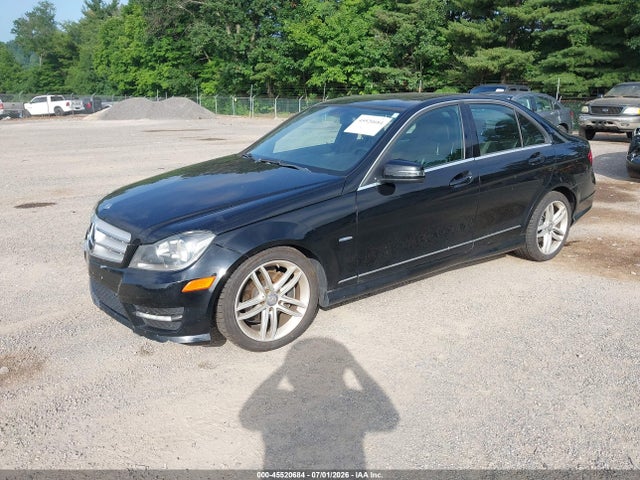 Продажа на аукционе авто 2012 Mercedes-benz C 250 Luxury/sport, vin: WDDGF4HB6CA655360, номер лота: 45520684